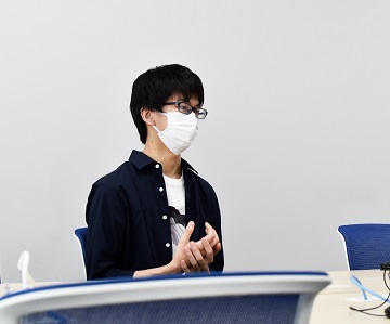 土屋健一